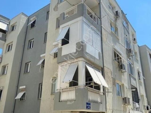 B.evler Zübeyde Hn Caddesinde Müstakil Girişli 2+1 Satılık Daire