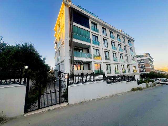B.çekmece Hürriyet Mah Kapalı Otoparklı Kiralık 2+1 Geniş Daire