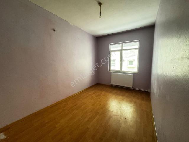B.paşa Cevatpaşa Mah. Kiralık Daire