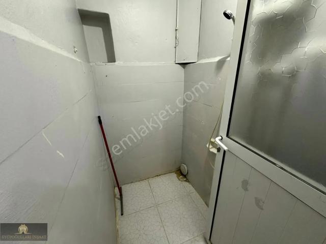 B.paşa Altıntepsi Mah. 2+1 70 M2 Eşyalı Kiralık Daire