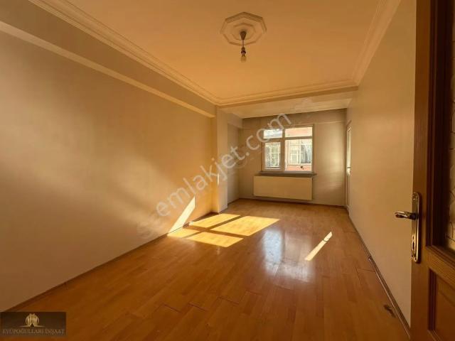 B.paşa Orta Mah. 2+1 105 M2 Ara Kat Kiralık Daire
