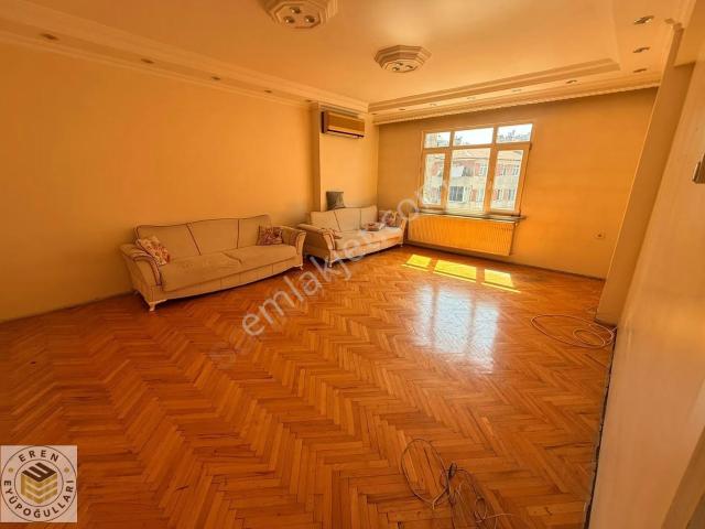 B.paşa Yenidoğan Mah. 1+1 Cadde Üzeri Kiralık Daire