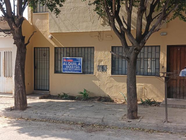 B San Fernando, departamento 2 dormitorios, con patio. $780.000