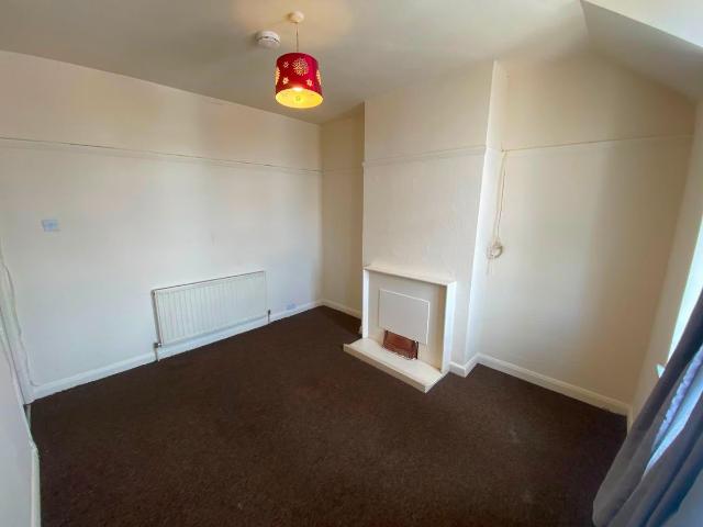 B Tudor Parade, High Road, Romford RM6, 2 bed flat to rent, £1,700 pcm | PrimeLocation