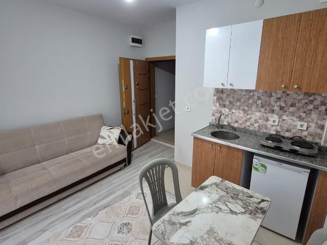 B&u Gayrimenkulden Cumhuriyet Mh Özaydınparkta Satılık 1+1 Daire