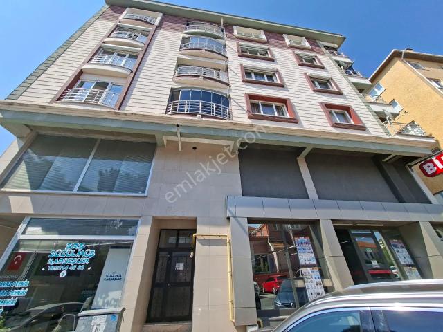 B&u Gayrimenkul'den Çarşıya 200m Mesafede 3+1 Kiralık Daire