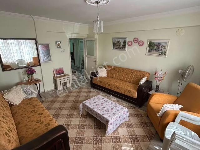 B&u Gayrimenkulden Merkezde Eşyalı Satılık 2+1 Daire