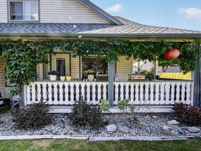 B 1910 Kelowna Crescent, Cranbrook, BC, V1C 6R3 house for sale | Listing ID 10394 | Royal LePage