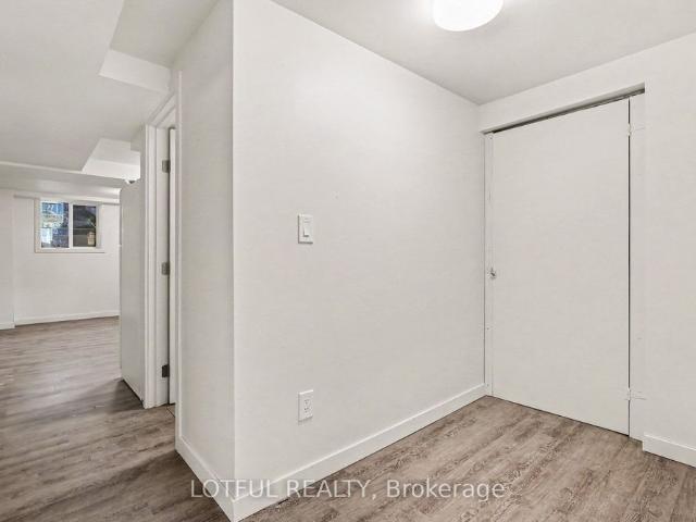 B 1256 Field Street, Ottawa