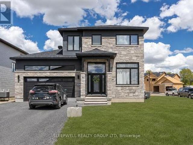 B 447 Annette Drive, Russell, ON, K0A 1W0 house for lease | Listing ID X13236 | Royal LePage