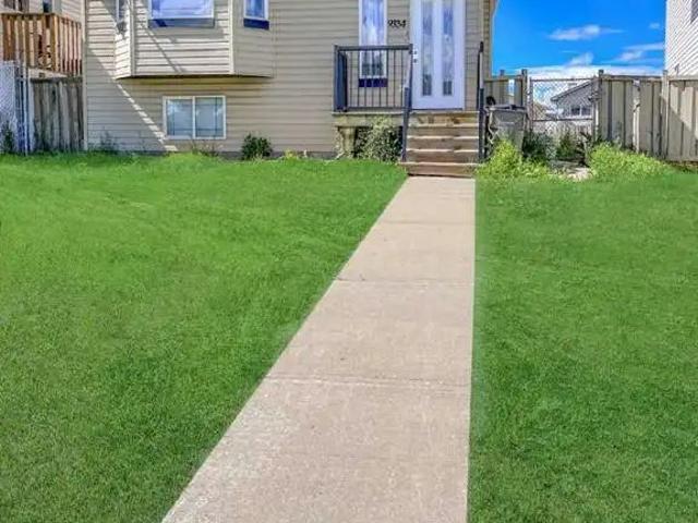B, 9334 Lakeland Drive — 3 Bedroom