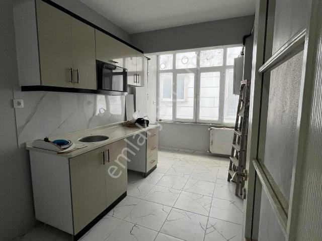 Başakşehir Güvercintepe Mahallesi 2+1 Kiralık Daire