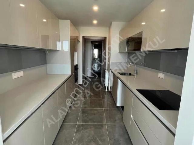 Başakşehir 3.istanbul Moda Evleri 3+1 168 M2 Peyzaj Satılık.