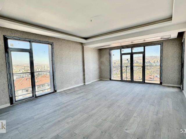 BAŞAK'TAN DİKMEN MÜRSELULUÇ 4+1+2 BANYOLU MANZARALI SIFIR DUBLEX