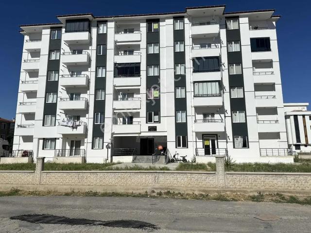 Başarı Emlak'tan Barbaros Mah. Kiralık 1+1 Yüksek Giriş