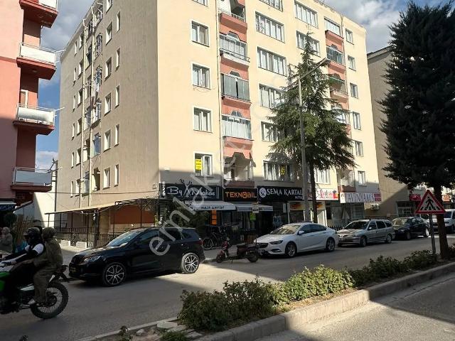 Başarı Emlak'tan Ereğli Merkez'de Hacımutahir'de Geniş Ve Ferah Satılık 4+1 Daire + Garaj 25 M2