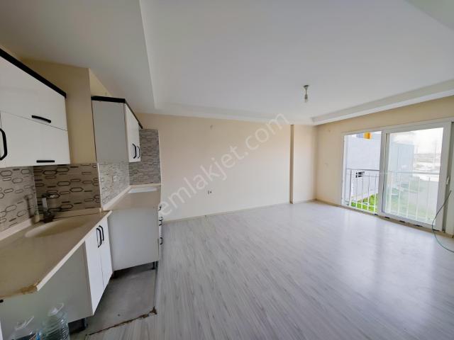 Bağarası Mahallesi'nde Yeni Binada Kiralık 1+1 Daire