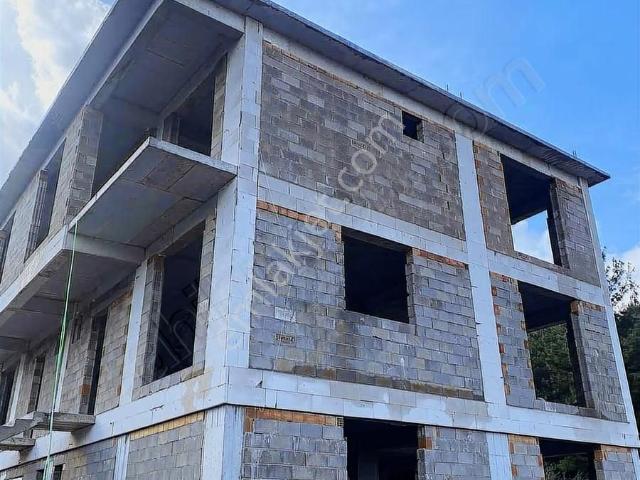 Bağbaşı'nda Orman İle İç İçe Satılık Asansörlü Villa