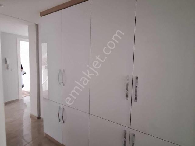 Bağbaşında Vatan Caddesi Yakınında Kiralık 3+1 Daire