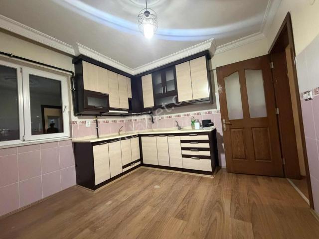 Bağbaşı Pazar Pazarında 3+1 Kiralık Daire