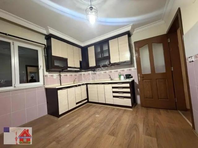 Bağbaşı Pazar Pazarında 3+1 Kiralık Daire