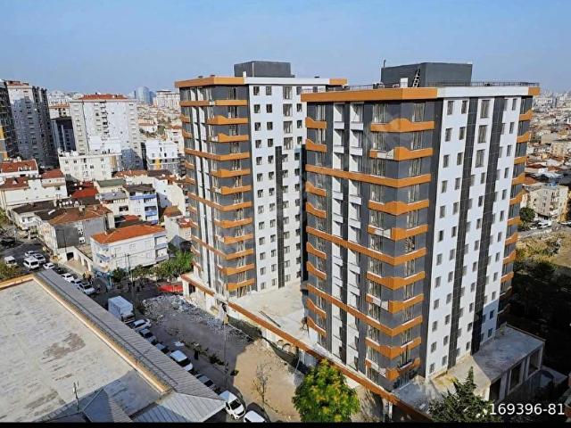 Bağcılar Yeni Mah. satılık 3+1 40 m2 Kat Teraslı Daire