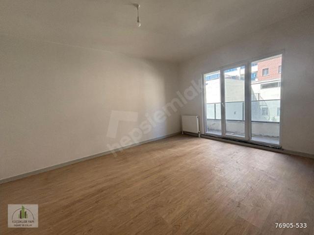 Bağcılar Yenimahalle Başakevler 1 Site İçi Sıfır 3+1 Arakat