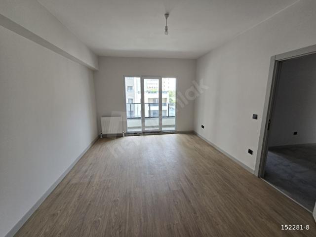 Bağcılar Yenimahalle Metronun dibi 3+1 Kiralık