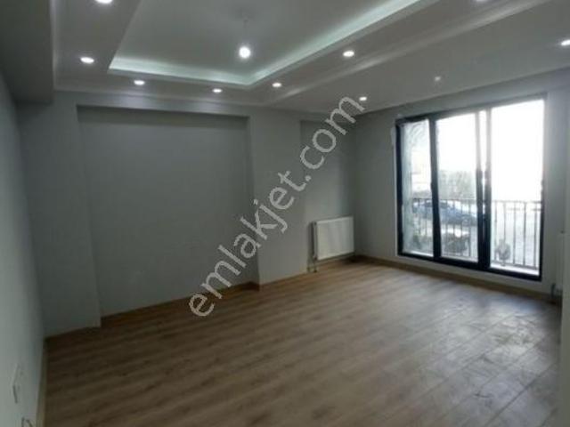 Bağcılar Da Caddeye Yakın Satılık Sıfır 2+1,80 M2 Daire