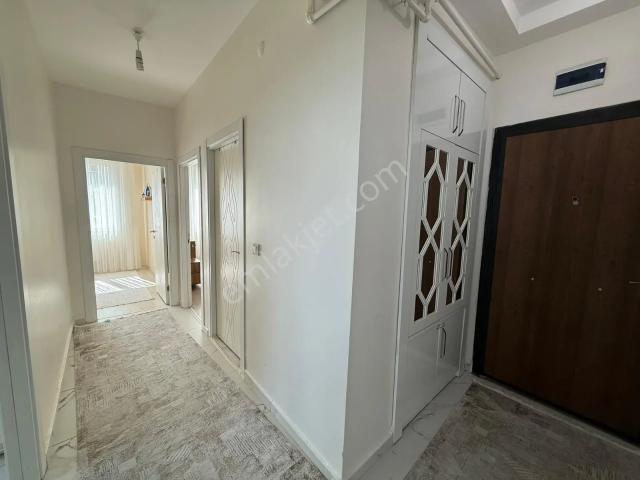 Bağcılar En Güzel Mevkisinde Satılık 2+1 Daire
