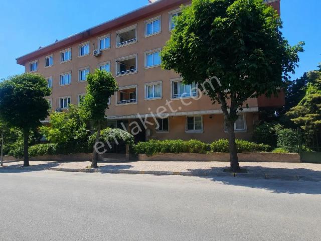 Bağcılar İnönü Mah.85 M² Ferah 1+1 Satılık Fırsat Daire!