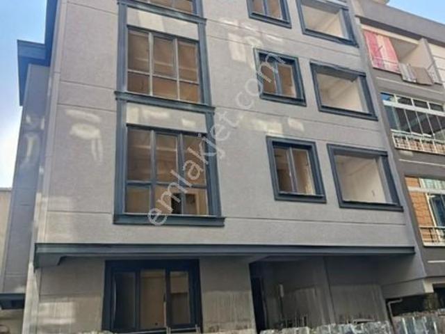 Bağcılar Malta Işıklarına Yakın Satılık 2+1,95 M2 Mansard Kat