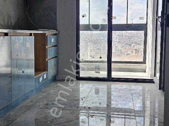 Bağcılar Merkez'de 3+1 Kiralık Daire