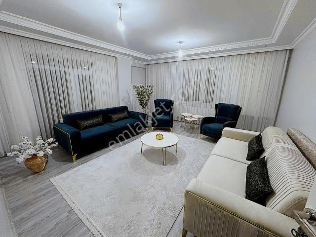 Bağcılar Millet Bahçesi Yani 3+1 Satılık Daire