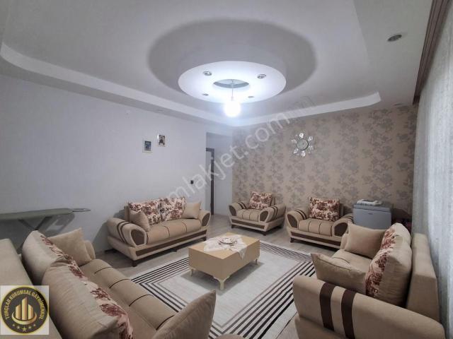 Bağcıların en Güzel Konumunda Bakımlı 3+1 Daire