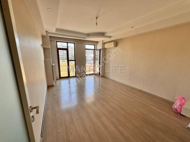 Bağcılar Nevruz Park Civarı Kiralık 4+1 Daire