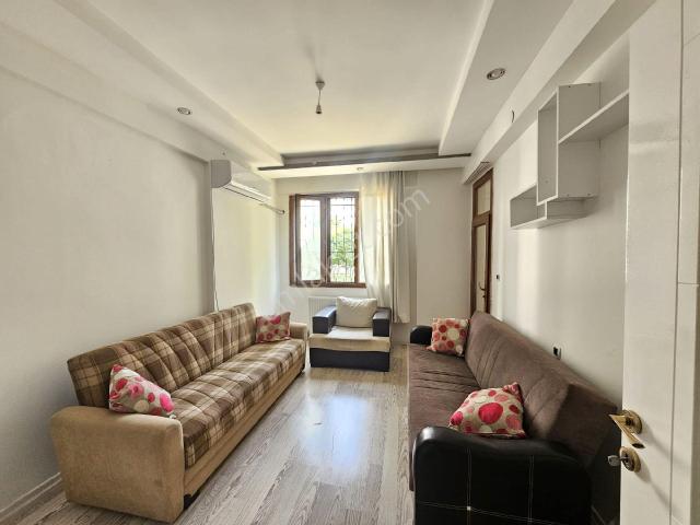 Bağcılar Nevruz Park Civarında Eşyalı 1+1 Kiralık Daire