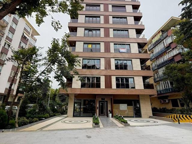 BAĞCI'DAN GÖZTEPE FAHRETTİN KERİM GÖKAY CADDESİNDE KİRALIK 3+1
