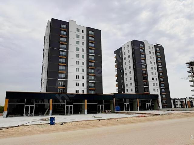 BAĞCI'DAN İSTANBUL YOLU MANZARALI LÜKS YAPILI 4+1 SATILIK DAİRE