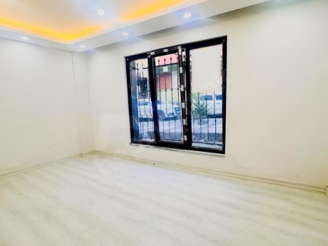 BAĞCILAR 2+1 DÜZ GİRİŞ YENİ BİNA