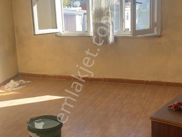Bağcilar Demirkapi Mah 2+1 90m2 Kat 4başka Kıralik Daireler Mevcut2+1 90m2 Çati Kıra 13bin