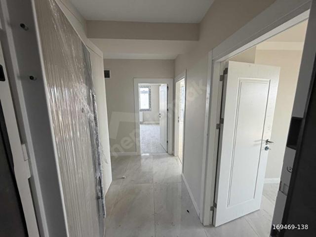 BAĞCILAR KİRAZLI MEGALİFE SİTESİ'NDE SATILIK 3+1 DAİRE