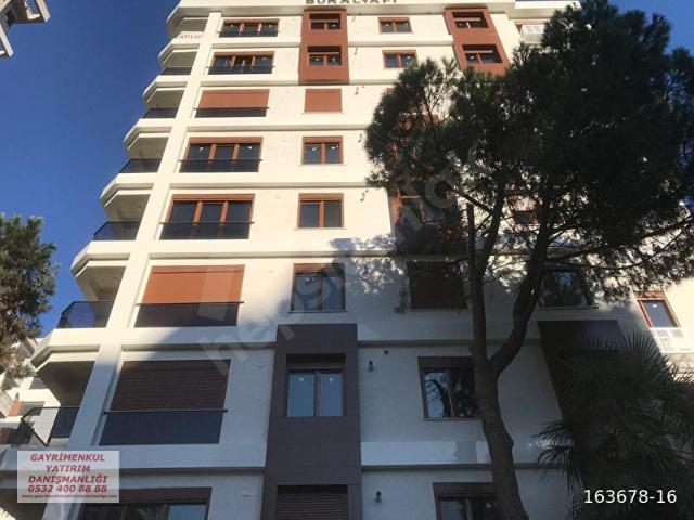 Bağdat Caddesi Yakını, Balkonlu, Garajlı