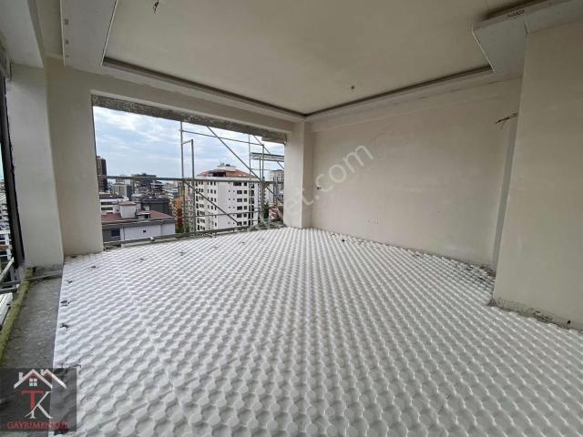 Bağdat Caddesi Paralelinde, Deniz Manzaralı 3+1 Satılık Daire