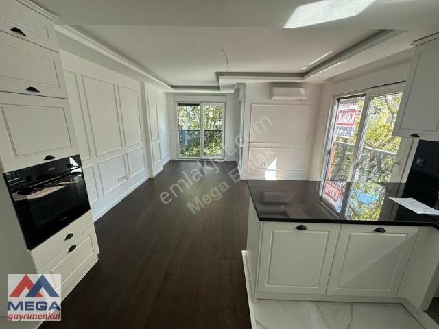 Bağdat Caddesine Yakın 2+1 Sıfır Binada Balkonlu Kiralık