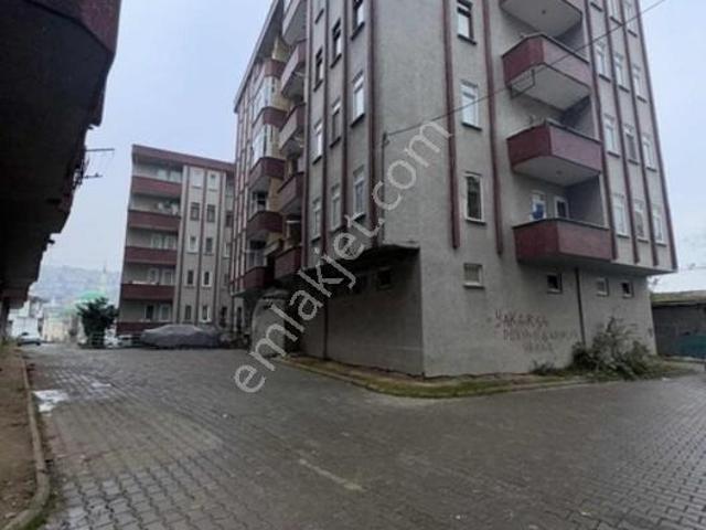 Başdekor Gayrimenkul'den Eşyalı Kiralık 3+1 Daire Serdivan'da