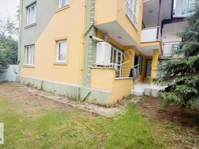 Bağçeşme'de Kiralık 2+1 Full Eşyalı Büyük Tip Özel Bahçeli Daire