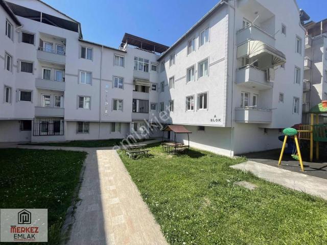 Başiskele Atatürk Cad.kiralık 3,5+1 Arakat Daire