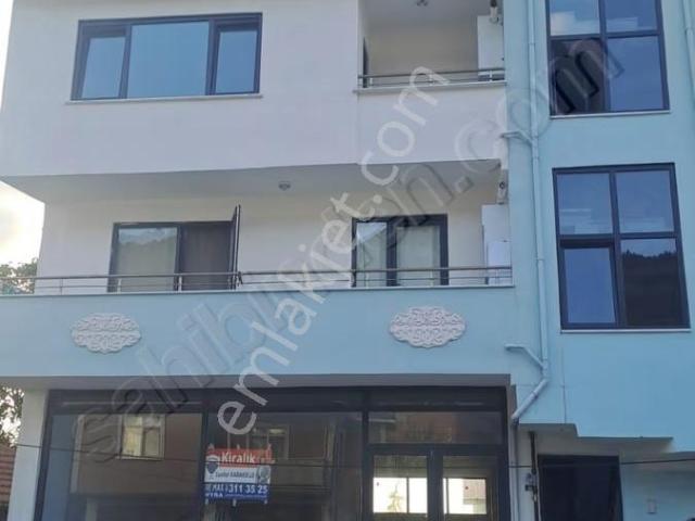 Başiskele Bahçecik Şehitekrem'de 3+1 Kiralık Daire
