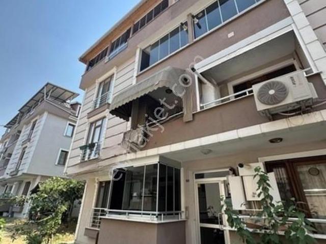 Başiskele Barbaros Mah.full Eşyalı Kiralık 2+1 Ara Kat Daire